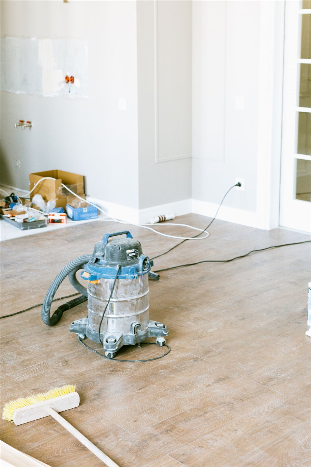 Industrial vacuum cleaner used for after renovation cleaning in an apartment